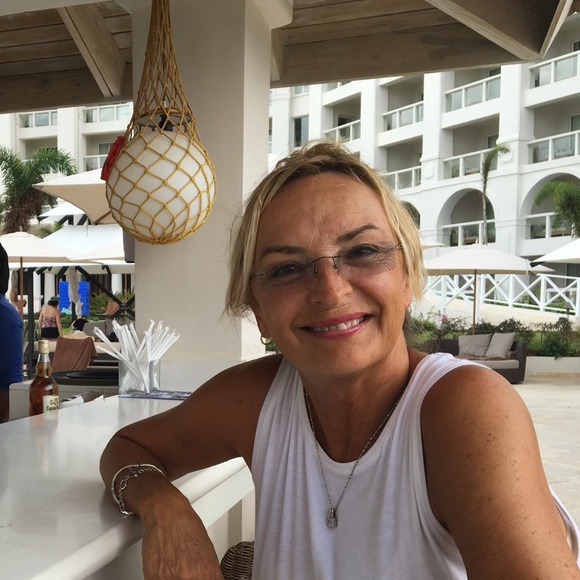 Meet your Posher, Jimayne - Picture 2 of 4